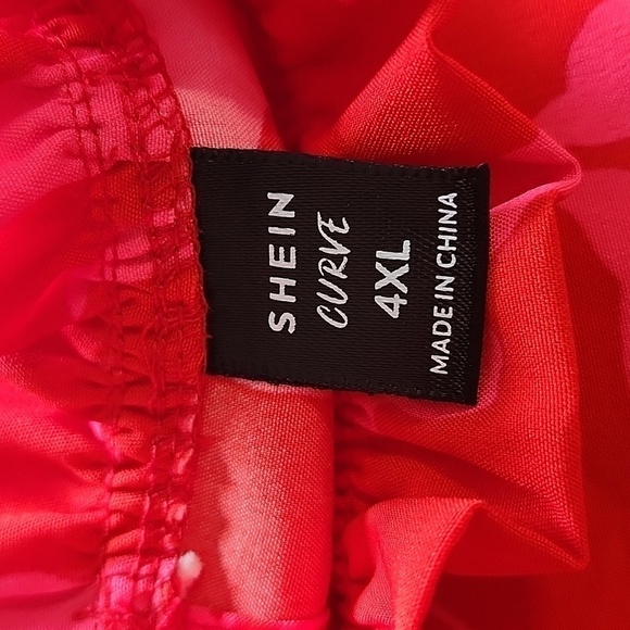 Shein Curve Pink & Red Floral Top Ruffled Neck & Sleeve 4X - Picture 6 of 9